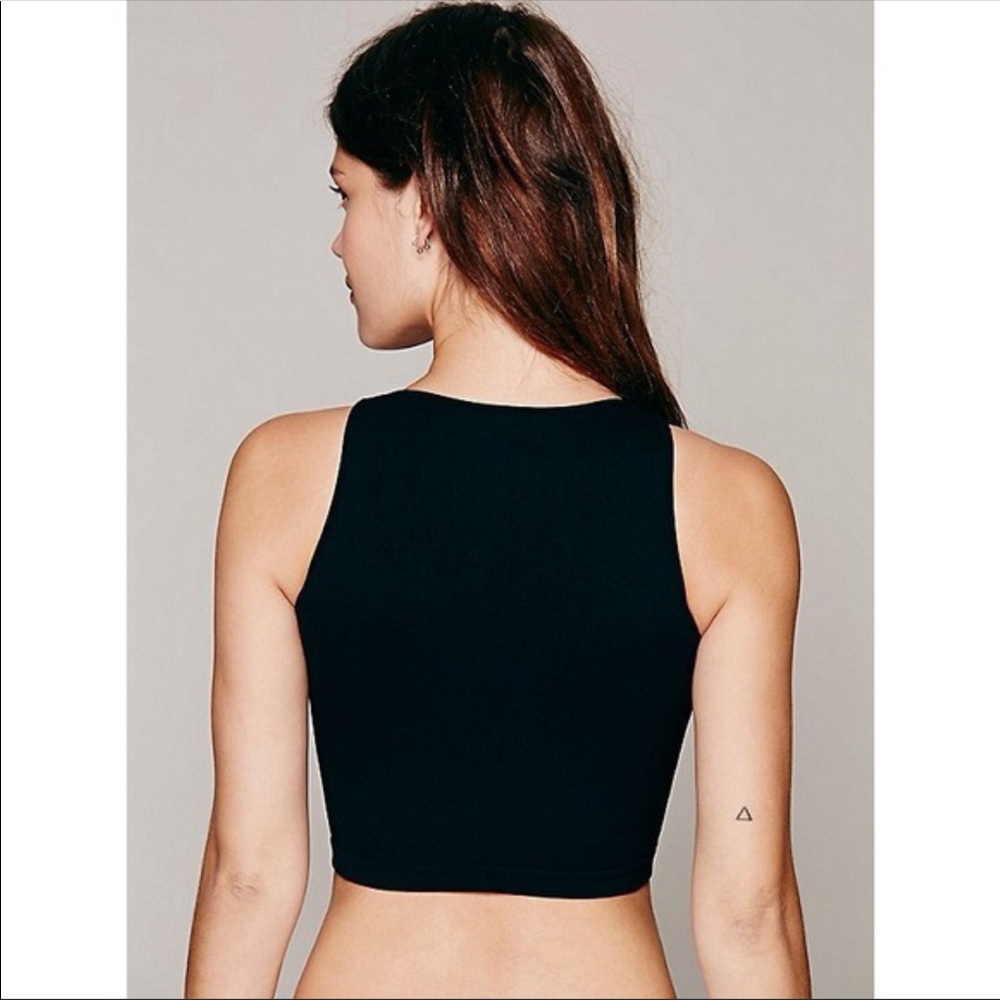 ❌ SOLD Free People Black High Neck Seamless Crop - Picture 5 of 8